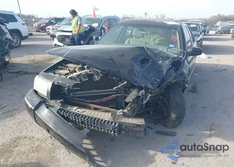 2007 Mercury Grand Marquis Gs z USA, uszkodzony, nr VIN 2MEFM74V57X618289